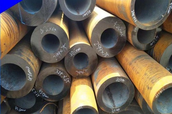 商丘商丘商丘42CrMo无缝钢管 汽车工程机械配件合金无缝管